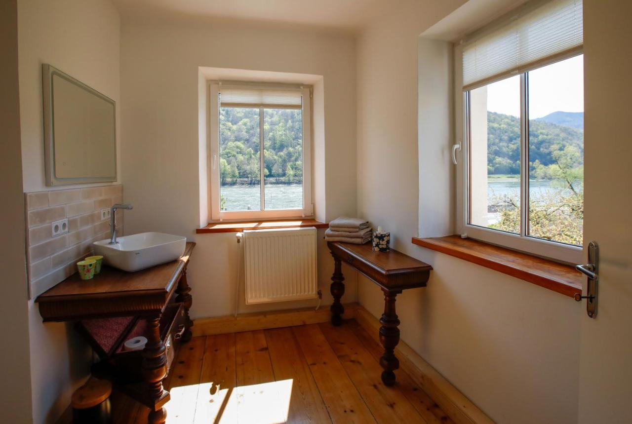 Weingut Langmayer Apartment Wosendorf in der Wachau ภายนอก รูปภาพ