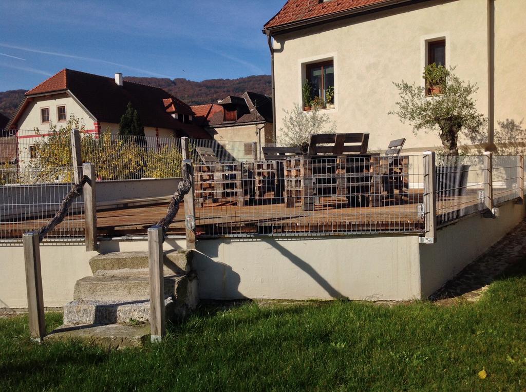 Weingut Langmayer Wosendorf in der Wachau ภายนอก รูปภาพ